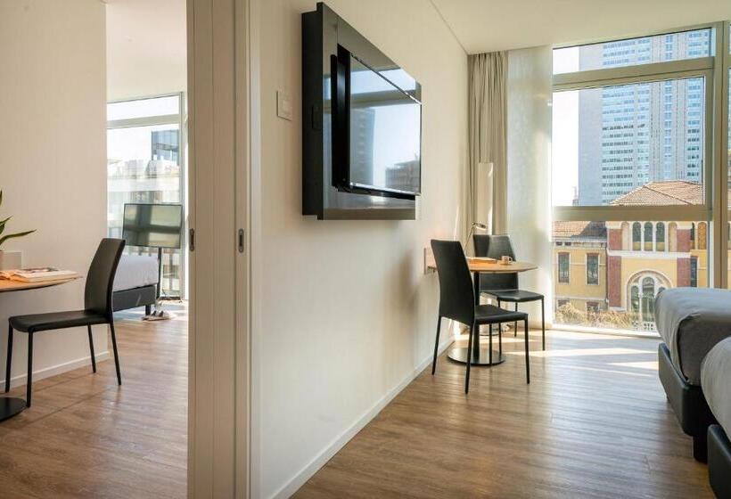 استودیوی استاندارد, Innside By Meliá Milano Torre Galfa