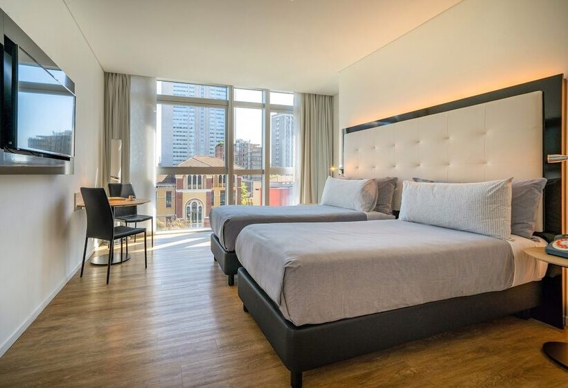 اتاق استاندارد با چشم‌انداز شهر, Innside By Meliá Milano Torre Galfa