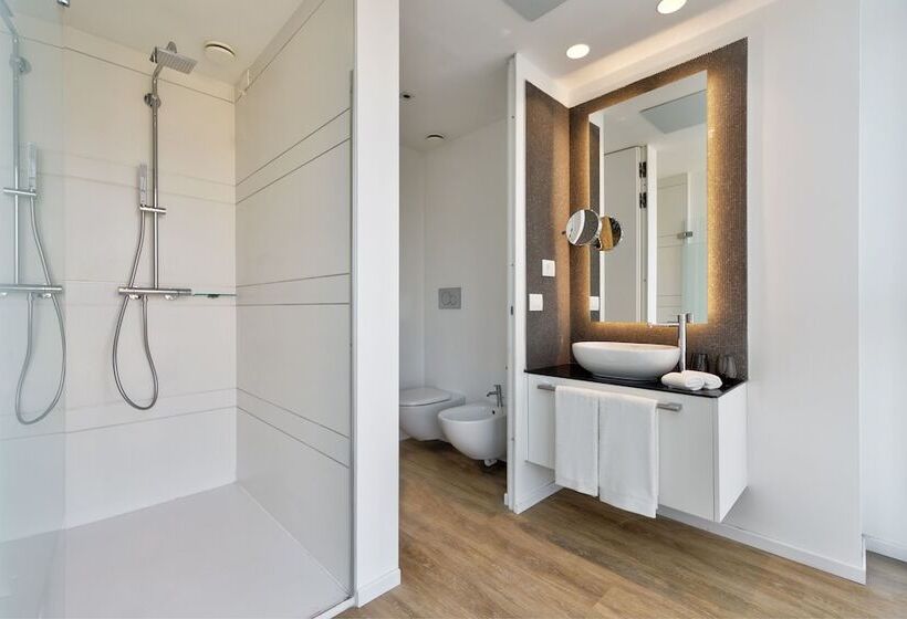 اتاق استاندارد تودرتو, Innside By Meliá Milano Torre Galfa