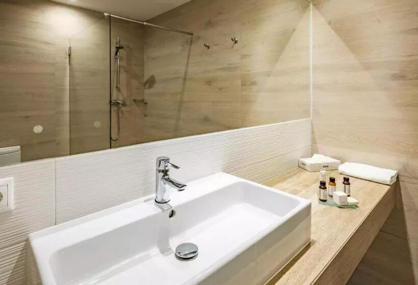 سوییت خانوادگی, Albergaria do Calvario by Unlock Hotels