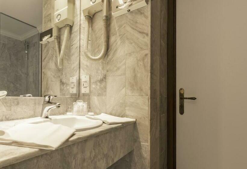 Pokój Standard Jednoosobowy, Ambassadormonaco