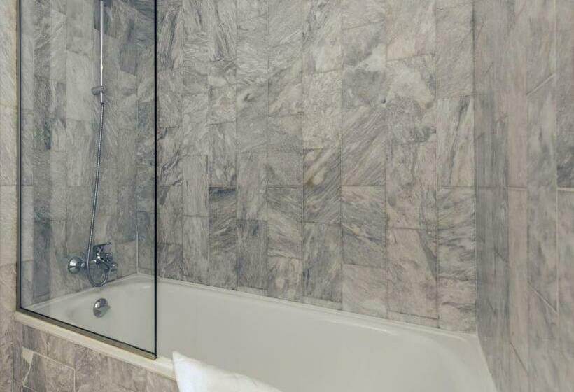 Pokój Standard Jednoosobowy, Ambassadormonaco