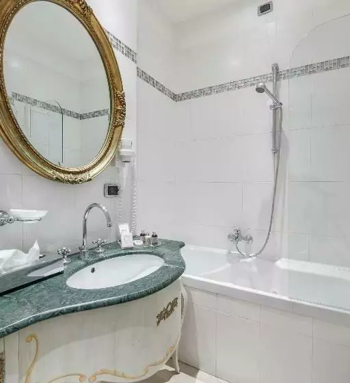 اتاق کلاسیک, Ca Dei Conti
