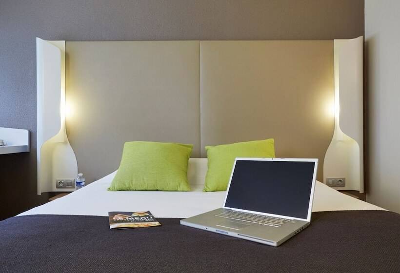 スタンダードルーム, Campanile Roissy  Saint Witz