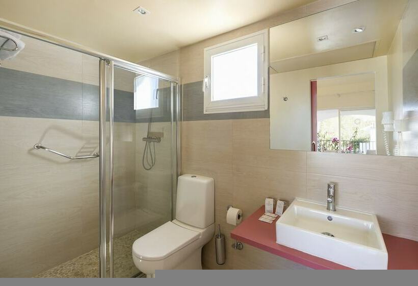 اتاق استاندارد, Fergus Club Europa