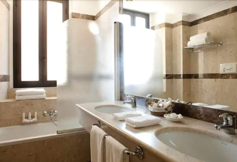 غرفة سوبيريور, Katane Palace