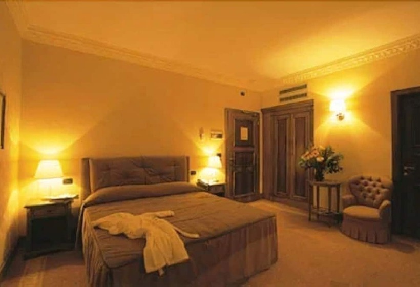 غرفة قياسية, Katane Palace