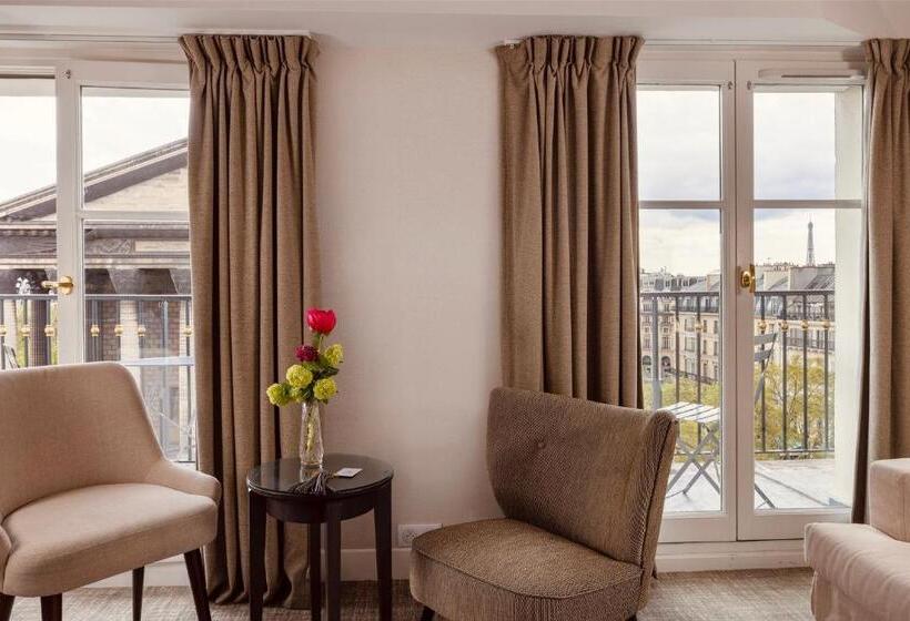 سوییت, Madeleine Plaza