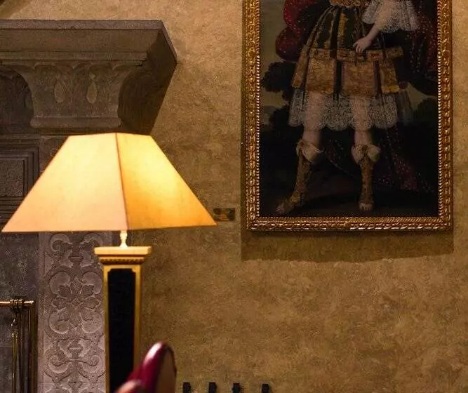 اتاق سوپریور با چشمانداز شهر, Monasterio, A Belmond Hotel, Cusco
