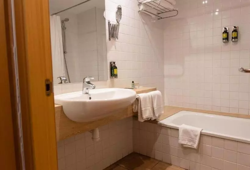 اتاق خانوادگی, Nm Suites By Escampa Hotels