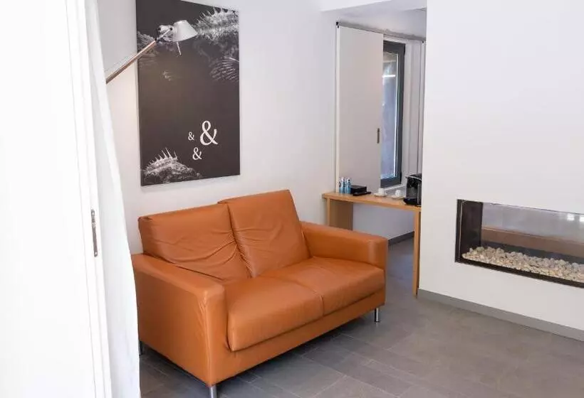 سوئیت با وان آب گرم, Nm Suites By Escampa Hotels
