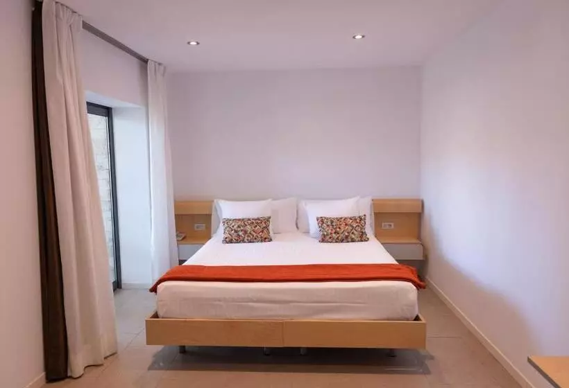 اتاق استاندارد با تراس, Nm Suites By Escampa Hotels