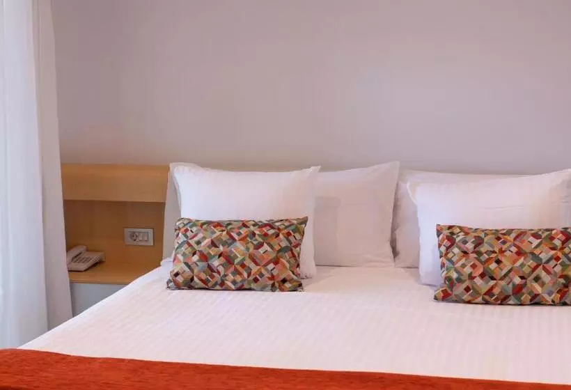 Superior Room with Terrace, Nm Suites By Escampa Hotels