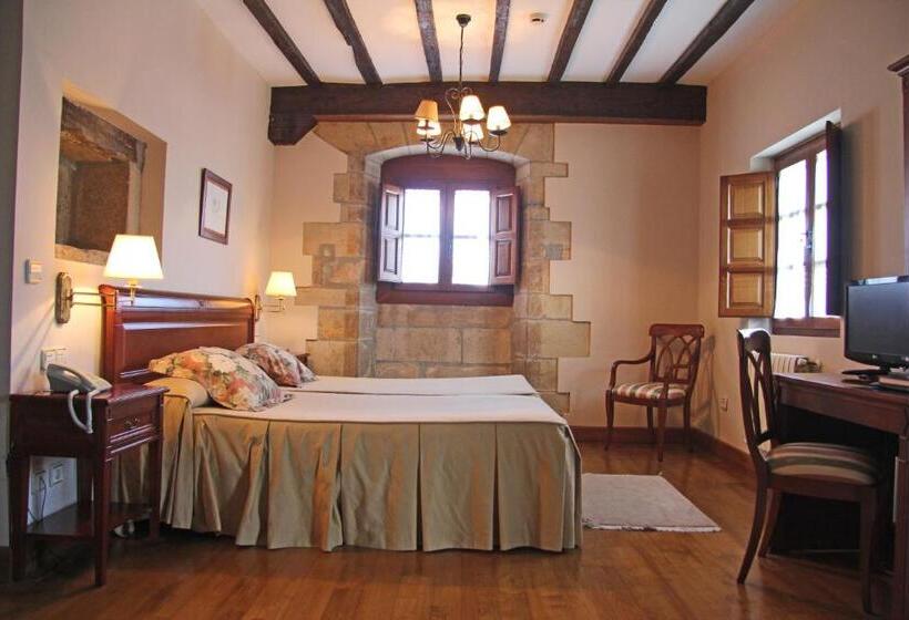 Номер Стандарт с Балконом, Palación De Toñanes