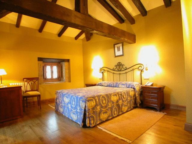 ファミリールーム, Palación De Toñanes