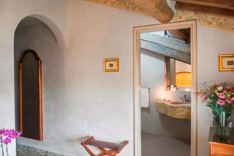 اتاق لوکس, Relais Dell'Orologio