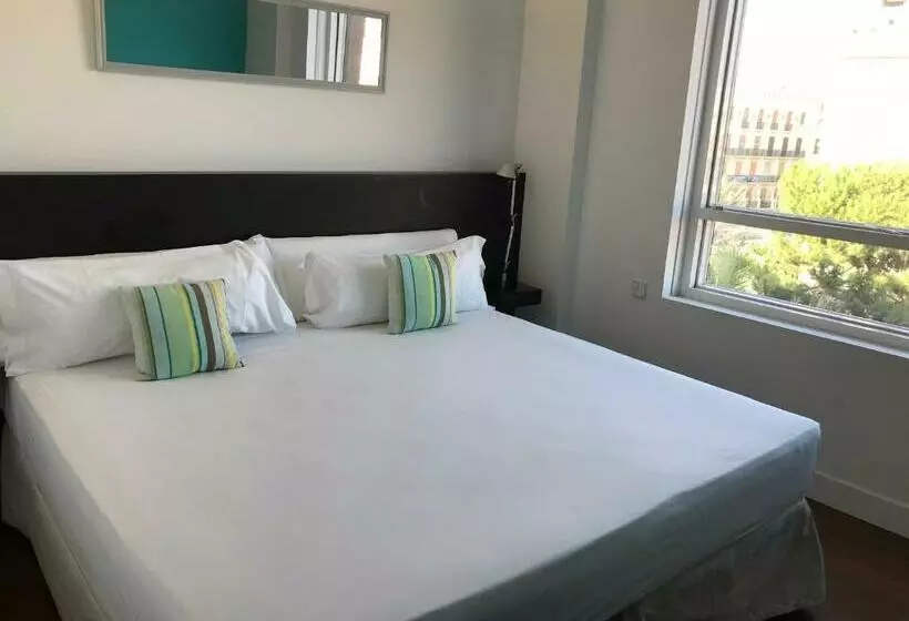 سوییت جونیور, Sea You Hotel Port Valencia