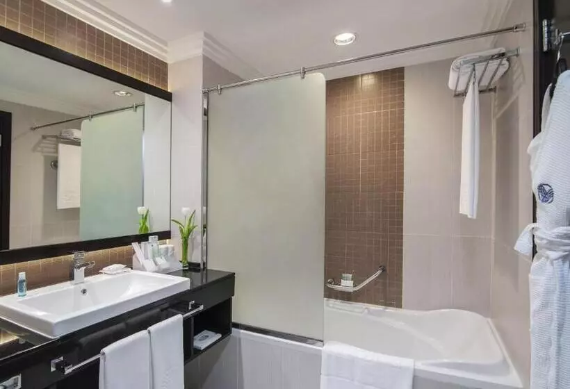 اتاق استاندارد با تخت بزرگ, Towers Rotana   Dubai