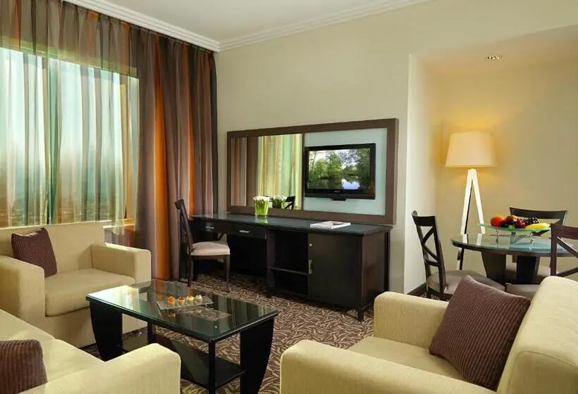 سوییت, Towers Rotana   Dubai