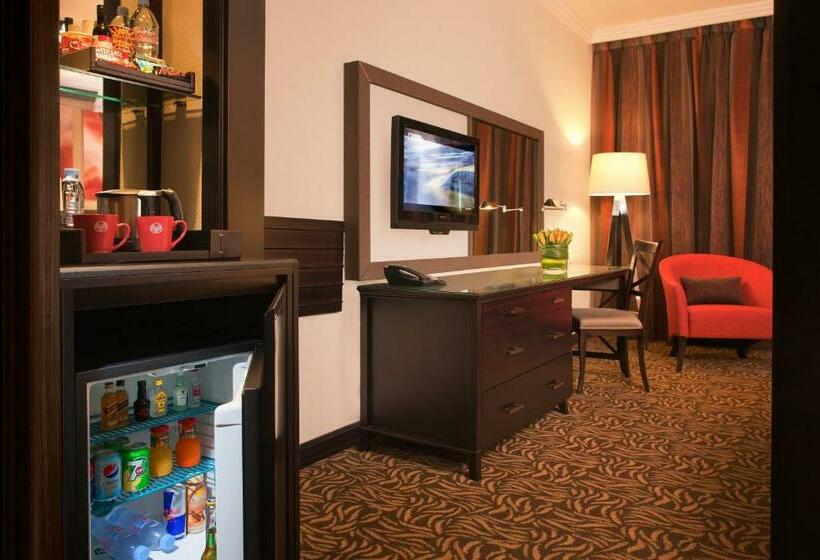 اتاق استاندارد با تخت بزرگ, Towers Rotana   Dubai