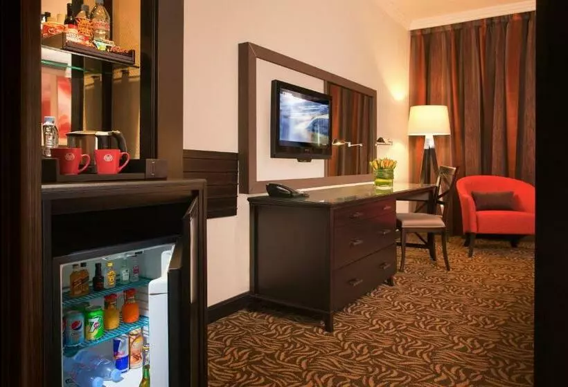 اتاق استاندارد با تخت بزرگ, Towers Rotana   Dubai