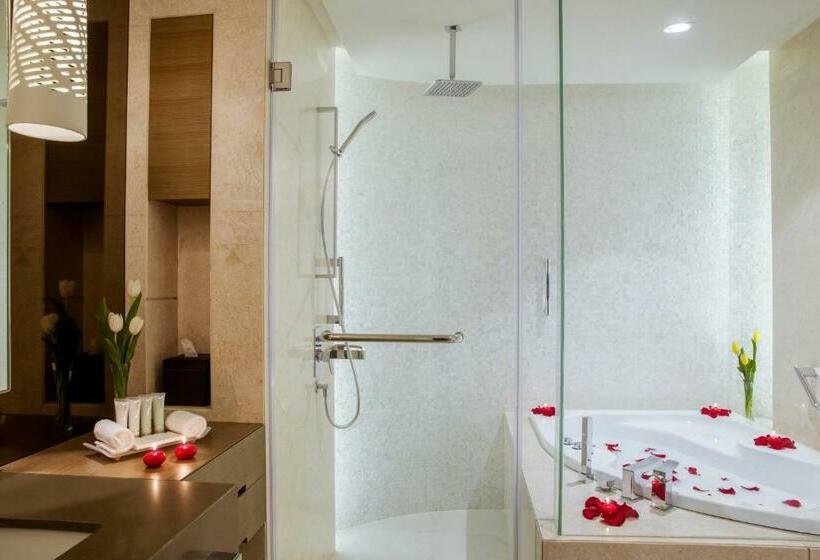 آپارتمان 3 خوابه, Towers Rotana   Dubai