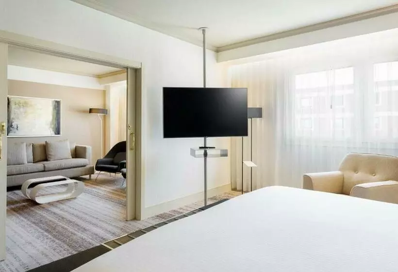 سوئیت اجرایی با تخت کینگ, Madrid Marriott Auditorium Hotel & Conference Center