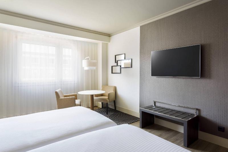 اتاق پرمیوم, Madrid Marriott Auditorium Hotel & Conference Center