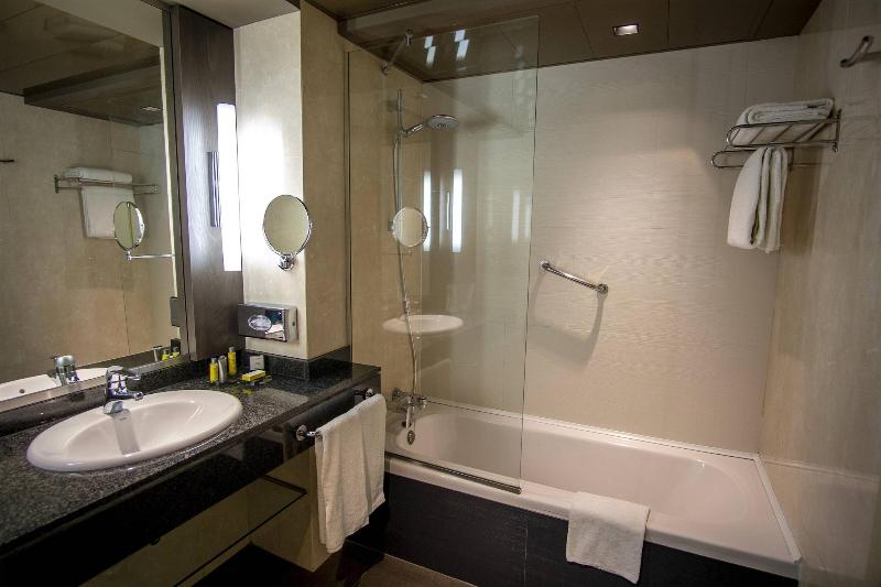 اتاق پرمیوم, Madrid Marriott Auditorium Hotel & Conference Center