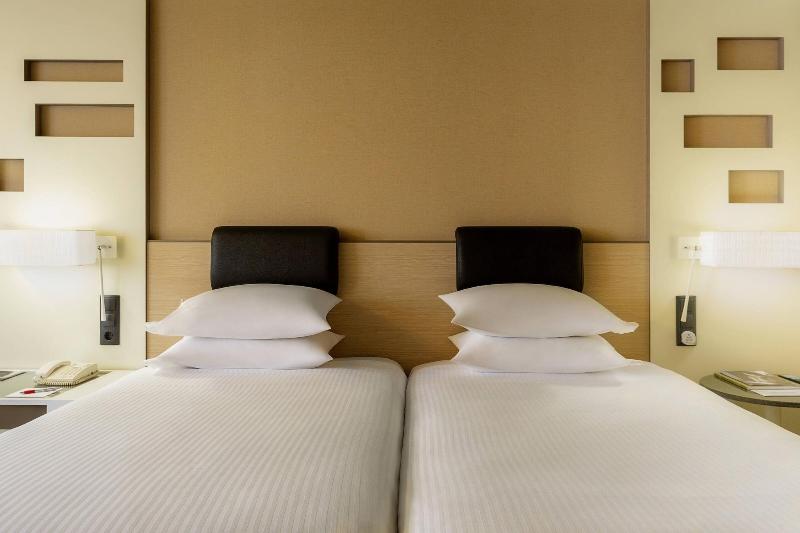 اتاق پرمیوم, Madrid Marriott Auditorium Hotel & Conference Center