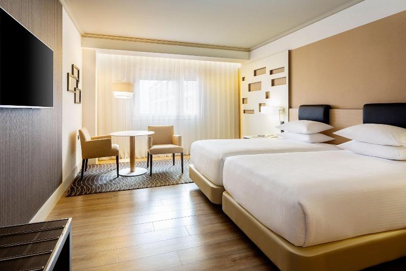 اتاق پرمیوم, Madrid Marriott Auditorium Hotel & Conference Center