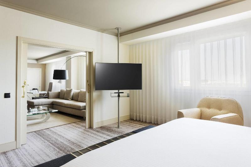 سوییت اجرایی, Madrid Marriott Auditorium Hotel & Conference Center