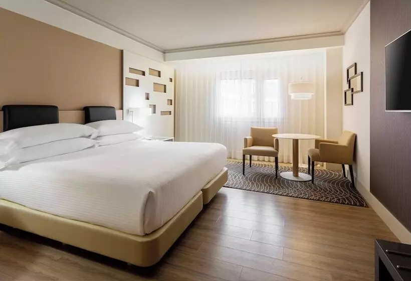 Premium Room