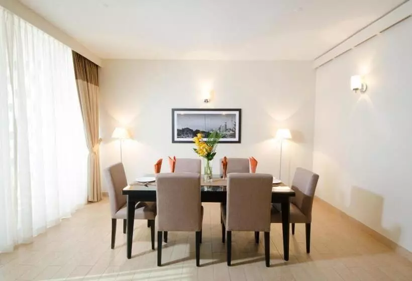 آپارتمان دلوکس 3 خوابه, The Apartments, Dubai World Trade Centre