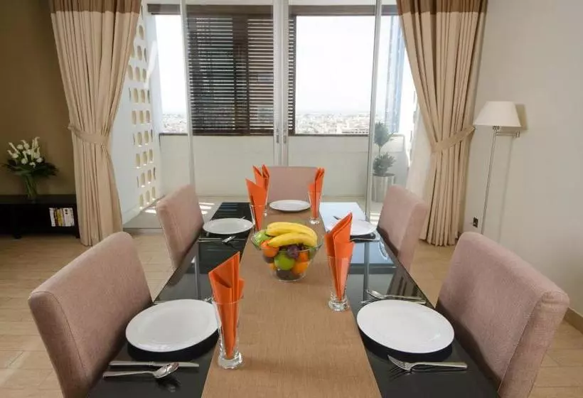 آپارتمان دلوکس 3 خوابه, The Apartments, Dubai World Trade Centre