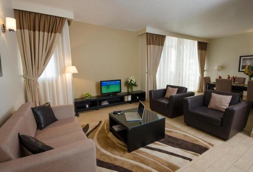 Апартаменты Deluxe 3 Спальни, The Apartments, Dubai World Trade Centre