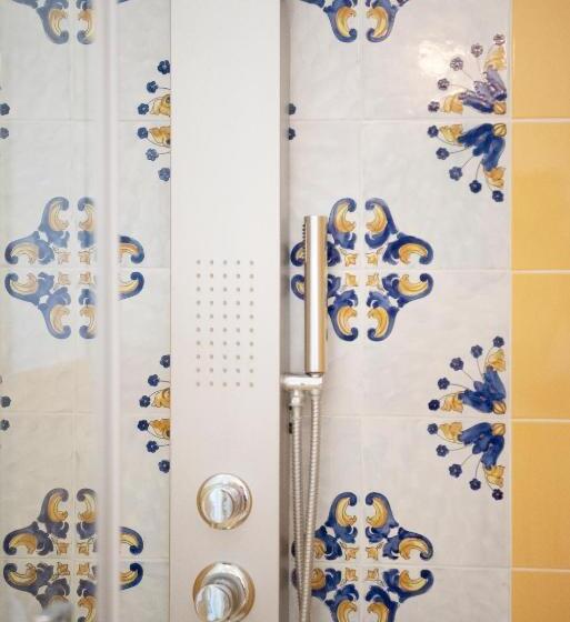 سوئیت جونیور با تراس, B&b Mediterraneo