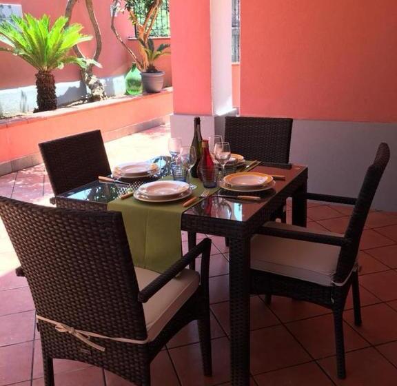 سوییت جونیور, B&b Mediterraneo