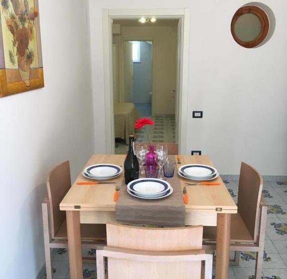 سوئیت جونیور خانوادگی, B&b Mediterraneo