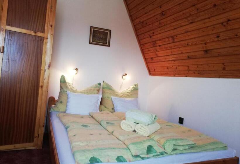 ２ベッドルームアパートメント, Székely Szállás