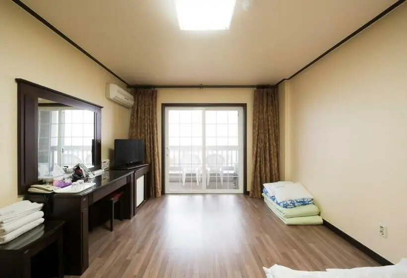 スタンダードルーム, Daea Ulleung Resort