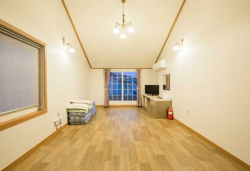 标准平房, Daea Ulleung Resort