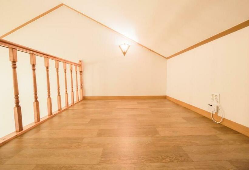 标准平房, Daea Ulleung Resort