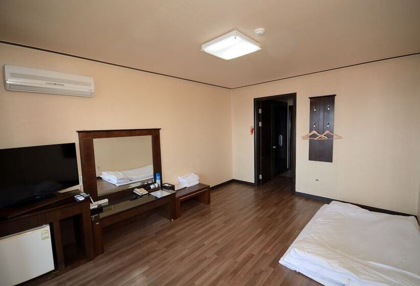 标准间, Daea Ulleung Resort