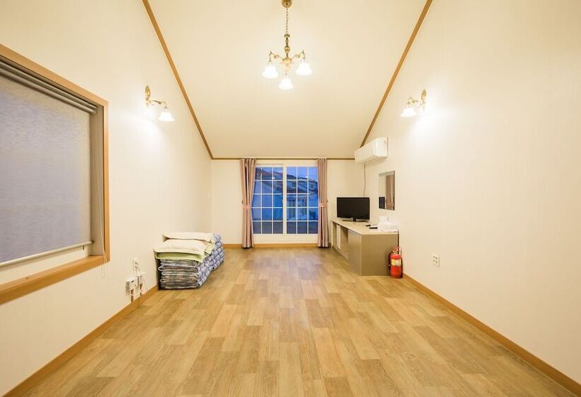 스탠다드 방갈로, Daea Ulleung Resort