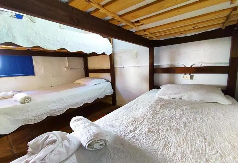 エコノミー４人部屋, Hostel Trip Monkey Barichara