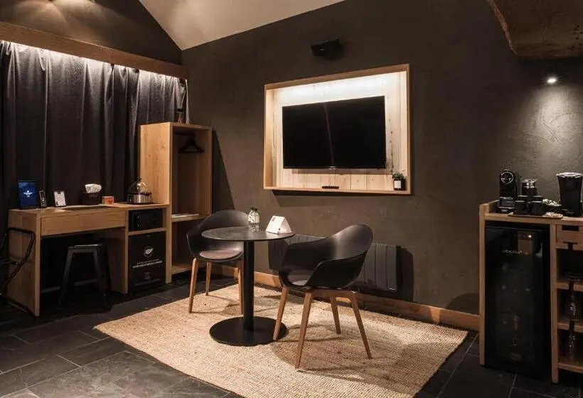 ハイドロマッサージバス付きスイート, Le Domaine Des Prés Verts Suites & Chambres Avec Jacuzzi Privatif à Châteauneuf