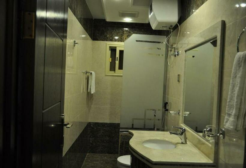 جناح عائلي, Manazel Aldana