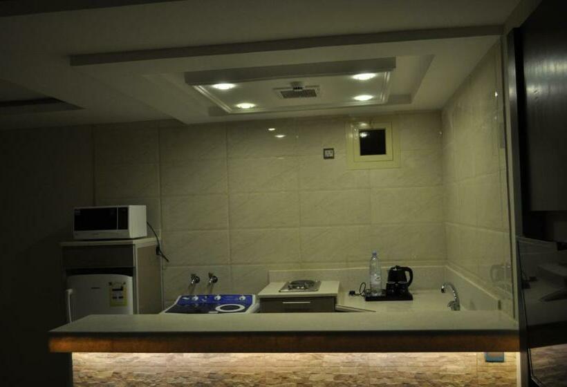 جناح عائلي, Manazel Aldana