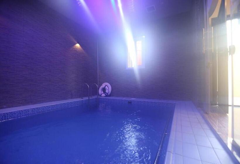 شاليه غرفة نوم واحدة, Manazel Aldana